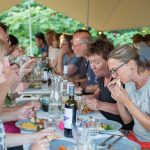 Happiness is Homemade syrische aanschuifmaaltijd op camping it Dreamlân Friesland